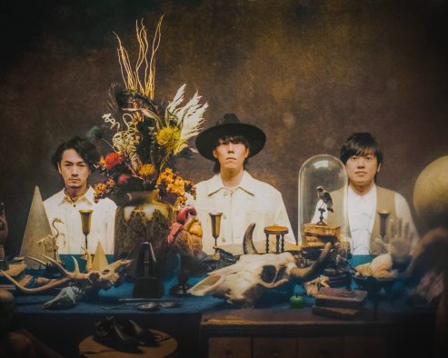 RADWIMPS、ニューアルバム『FOREVER DAZE』全曲トレーラー映像公開