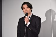 池松壮亮、クリープハイプ・尾崎世界観の俳優ぶりを語る。「カットがかかるたびに『俺どう？』と聞いてくる」 - 画像一覧（4/6）