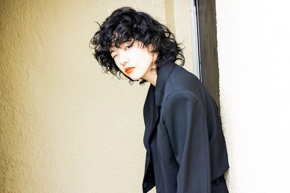 あいみょん、新曲「初恋が泣いている」が広瀬アリス主演ドラマ『恋マジ』の主題歌に決定