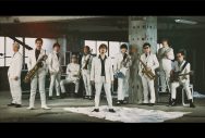 東京スカパラダイスオーケストラ新曲「風に戦ぐブルーズ feat.TAKUMA（10-FEET）」MVティザー映像を公開 - 画像一覧（1/1）