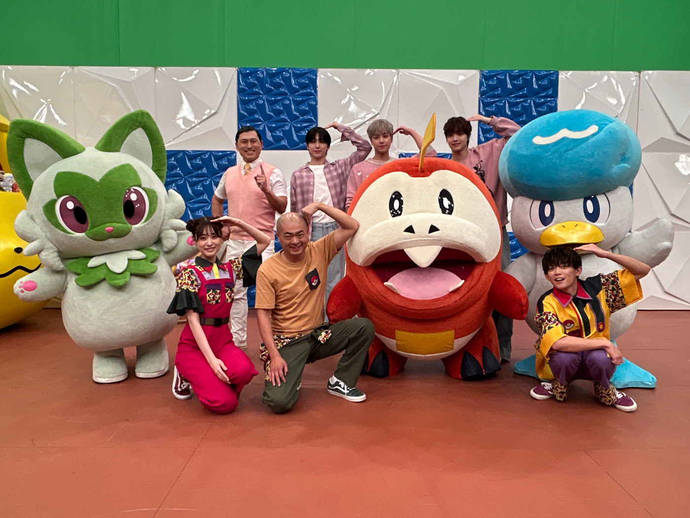 &TEAM・EJ＆FUMA＆TAKIが『ポケどこ』に2週連続で登場！ダンスの師匠（？）オードリー春日とカスカスダンス - 画像一覧（5/5）