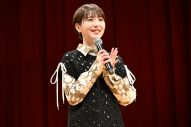 【レポート】 山田涼介＆浜辺美波のサプライズ登場に女子生徒350人が絶叫！「かわいい！」「カッコいい！」「大好き！」 - 画像一覧（2/5）