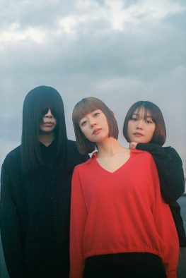 羊文学、メジャー2ndアルバム『our hope』の新ビジュアル解禁！ 収録曲＆購入特典も発表