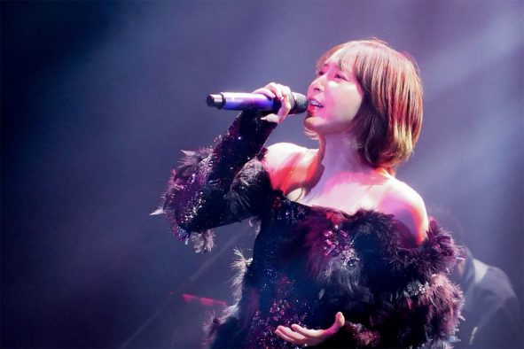 藍井エイル「『愛』と『勇気』を、『歌』で返していけたら」。新曲発売記念ライブファイナル公演開催