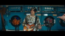 KANA-BOON、谷口鮪（Vo＆Gu）がまわる！ 走る！ 踊る！ 新曲「メリーゴーランド」MV公開 - 画像一覧（3/5）