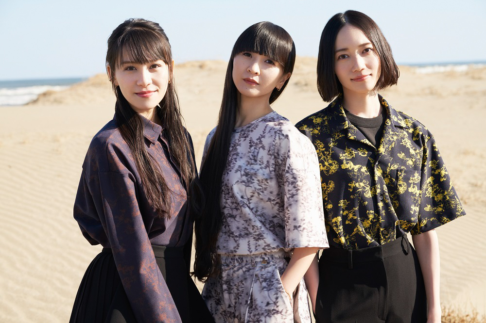 Perfume、ラフォーレ原宿の『Perfume Closet』ポップアップショップにサプライズ登場！ - 画像一覧（4/7）