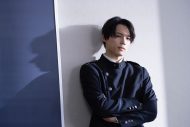 松村北斗（SixTONES）の寡黙な雰囲気漂う学生服姿が映画『ホリックxxxHOLiC』より解禁 - 画像一覧（1/1）