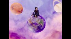 ぺこぱ、メジャーデビュー曲「Earth」MV公開！ シュウペイの“ギャル男時代”の再現も - 画像一覧（2/7）