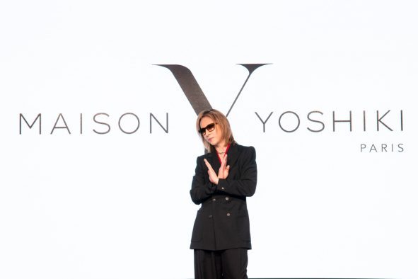 YOSHIKI、ミラノから凱旋帰国！ 自身のハイファッションブランド「MAISON YOSHIKI PARIS」のあらたな展開を発表