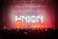 【ライブレポート】Awich『THE UNION TOUR 2024』を完走！AI、ゆりやんレトリィバァ、YENTOWNらと豪華共演 - 画像一覧（1/14）