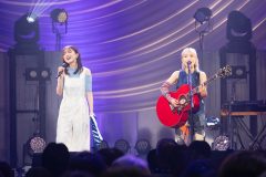 【ライブレポート】miwa『7th』ツアー初日公演に、フジテレビアナウンサー佐久間みなみがサプライズ登場