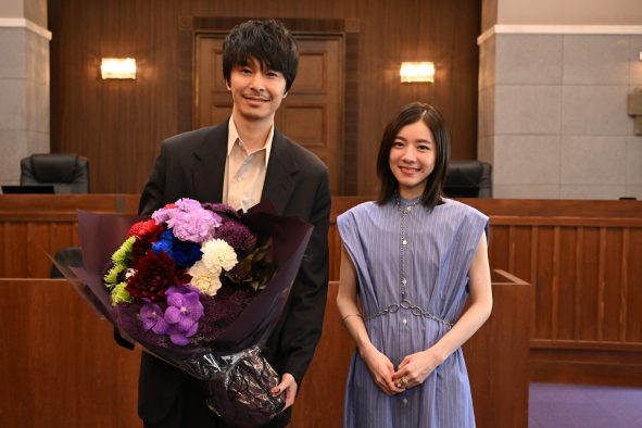 milet、ドラマ『アンチヒーロー』撮影現場を訪問！主演・長谷川博己の優しい言葉に思わず涙