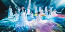 櫻坂46、9thシングル「自業自得」収録のBACKS曲「愛し合いなさい」MV公開 - 画像一覧（1/2）