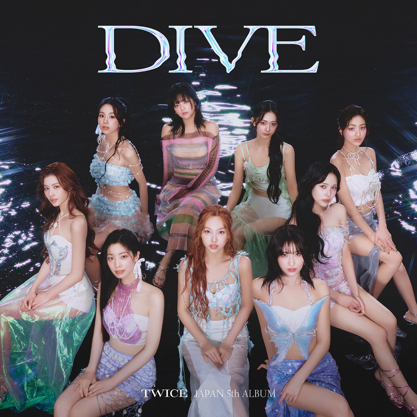TWICE、水をテーマにした日本5thアルバム『DIVE』のジャケット写真全3種公開