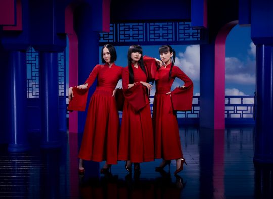 Perfume、直筆コメント入り待ち受け画像が当たるデジタル配信派のためのキャンペーンを実施