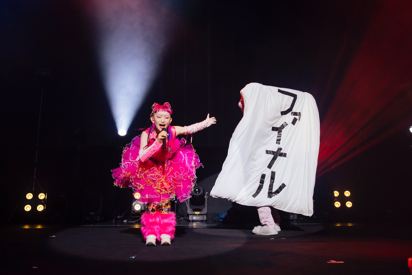 【ライブレポート】水曜日のカンパネラ、ツアーファイナルで詩羽体制になって初の日本武道館公演開催を発表 - 画像一覧（17/17）