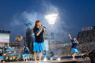 日向坂46『4周年記念MEMORIAL LIVE ～4回目のひな誕祭～ in 横浜スタジアム』の映像作品化が決定 - 画像一覧（2/2）