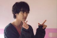 橋本涼主演ドラマ『墜落JKと廃人教師Lesson2』“心中回”に大反響！あらたな“じんみこ”場面写真も公開 - 画像一覧（1/4）