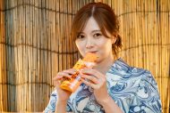 白石麻衣、マクドナルドのCMに初出演！「チーズベーコンポテトパイ、うまいや～ん！」 - 画像一覧（24/33）