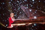 YOSHIKI、3年ぶりのプレミアムディナーショーを開催！ 自身最多となる11日間20公演を完走 - 画像一覧（8/10）