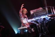 YOSHIKI、3年ぶりのプレミアムディナーショーを開催！ 自身最多となる11日間20公演を完走 - 画像一覧（6/10）