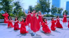 AKB48、小栗有以が5年ぶりにセンターを務める62枚目シングル「アイドルなんかじゃなかったら」MV公開！ テーマは“恋するアイドル” - 画像一覧（19/30）