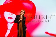 YOSHIKI、記者会見で重大ニュースを続々発表！3度目となる首の緊急手術にも言及 - 画像一覧（2/27）