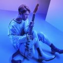 MIYAVI、初のアニメソングカバーアルバムの世界観を示したカラフルな新ビジュアル解禁 - 画像一覧（4/6）