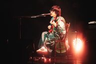 【ライブレポート】崎山蒼志、22歳の誕生日に弾き語りワンマンライブを開催 - 画像一覧（1/6）