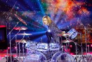 【レポート】YOSHIKI、2夜連続で『24時間テレビ 47』に出演！同番組に1000万円の寄付も発表 - 画像一覧（11/20）