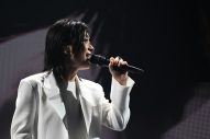 【ライブレポート】宇多田ヒカル、6年ぶりのツアーファイナル。デビューから25年、ライブに対する思いが溢れたステージングを振り返る - 画像一覧（7/31）