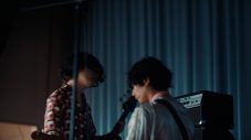 アイナ、[Alexandros]、CHO CO PA出演！“ポッキー”新TVCM「ポッキーって、楽器じゃん。」放送決定 - 画像一覧（14/24）