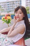 乃木坂46岩本蓮加1st写真集より、花柄スカート＆はにかんだ表情がキュートすぎる先行カット公開