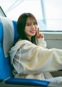 櫻坂46・小林由依、2nd写真集『意外性』のオリコンランキング1位獲得を記念して未公開カット3点解禁 - 画像一覧（2/3）