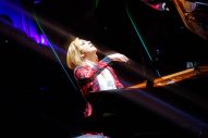 【ライブレポート】YOSHIKI、9年ぶりのクラシカルワールドツアーが日本よりスタート！ まさかのドラム演奏も - 画像一覧（8/15）