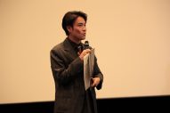 【レポート】アイナ・ジ・エンド、映画『キリエのうた』公開記念舞台挨拶で岩井俊二監督の言葉に感涙 - 画像一覧（1/9）