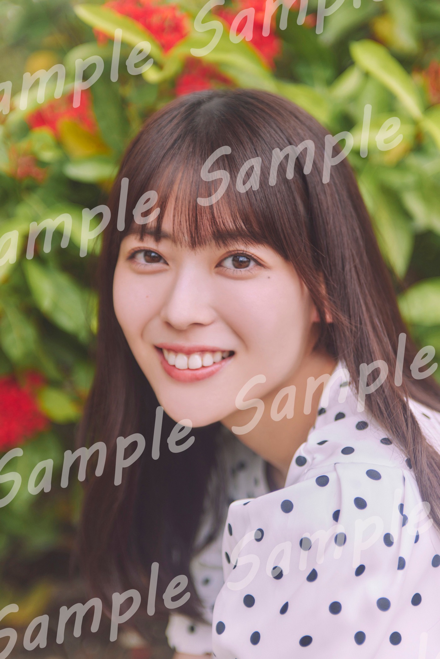 乃木坂46岩本蓮加1st写真集『いたずらな風』書店別ポスター＆ポストカード特典絵柄全18種が一挙公開 - 画像一覧（16/20）