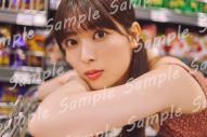 乃木坂46岩本蓮加1st写真集『いたずらな風』書店別ポスター＆ポストカード特典絵柄全18種が一挙公開 - 画像一覧（2/20）