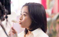 森七菜、渾身の「おもちのばし」を披露！ “雪見だいふく”新CM『おいしさの秘密』篇公開 - 画像一覧（2/12）