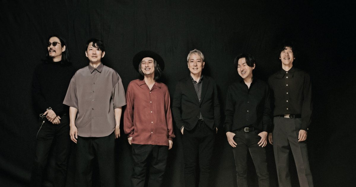 佐野元春、全国ホールツアー『WHERE ARE YOU NOW』演奏曲を収めた 