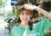 日向坂46佐々木美玲1st写真集『陽射しのパレード』水着カット含む書店限定特典ポスター他15絵柄を一挙解禁 - 画像一覧（2/16）