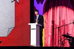 【ライブレポート】BTS・JIN、ソロアルバム『Happy』発売記念ファンショーケース開催！全収録曲を初披露