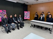 浜辺美波、赤楚衛二ら映画『六嘘』チームが、緑黄色社会を面接！いちばん嘘が得意なメンバーが明らかに