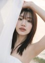 日向坂46佐々木美玲1st写真集『陽射しのパレード』裏表紙4種＆秋元康による帯コメント解禁 - 画像一覧（1/6）