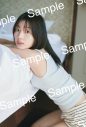 日向坂46佐々木美玲1st写真集『陽射しのパレード』より、すっぴんカットの封入ポストカード絵柄解禁 - 画像一覧（2/3）