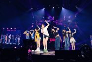 BABYMONSTER、2NE1の来日公演にサプライズ出演 - 画像一覧（2/4）