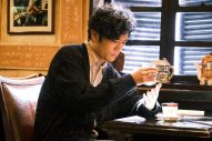 稲垣吾郎、主演映画『窓辺にて』のティザービジュアル＆場面写真解禁！ 映画公開日も決定 - 画像一覧（9/10）