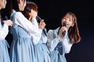 日向坂46、初の4期生単独公演『おもてなし会』を開催。“声出し解禁”ライブにファン大歓声 - 画像一覧（21/26）