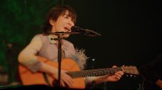 原由子、初の映像作品リリース記念で「ヤバいね愛てえ奴は」ライブ映像公開 - 画像一覧（2/2）