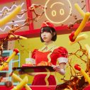 【あのちゃん】ano、新曲「スマイルあげない」を配信リリース！ ポップで病みつきになるMVも公開 - 画像一覧（1/2）